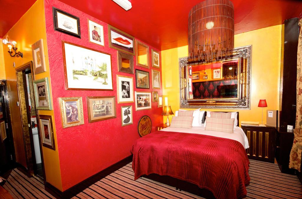 ホテル フィフティーンズ オブ チェスター 部屋 写真